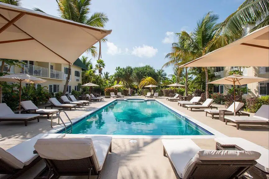 Turks and Caicos Hotel Guide: Ports of Call Resort, Grace Bay