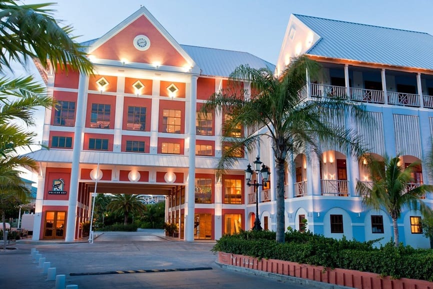 Bahamas Hotel Guide: Pelican Bay at Lucaya, Grand Bahama