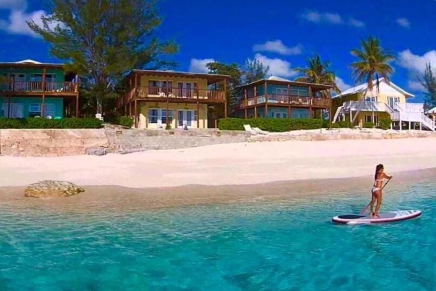 Bahamas Hotel Guide: The Sands Hotel, San Salvador