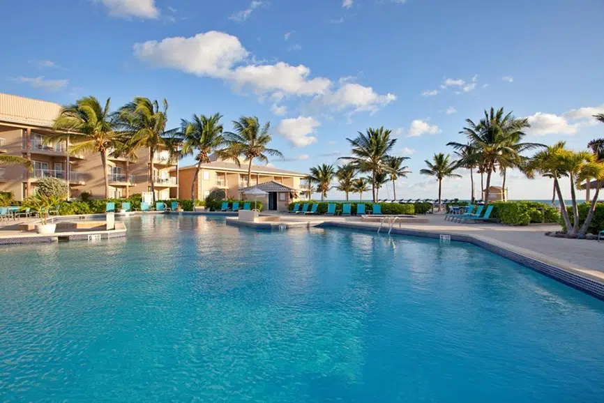 Cayman Islands Hotel Guide: Grand Caymanian Resort