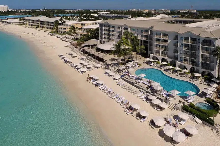 Best Cayman Islands All Inclusive Resorts: Grand Cayman Marriott Beach Resort
