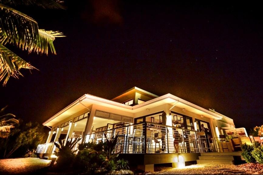 The Best Cayman Islands Restaurants: Bacaro - Grand Cayman