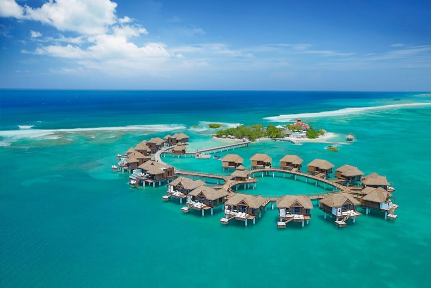 Best Jamaica All Inclusive Resorts: Sandals Royal Caribbean Resort