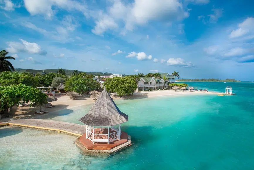 Best Jamaica All Inclusive Resorts: Sandals Royal Caribbean Resort