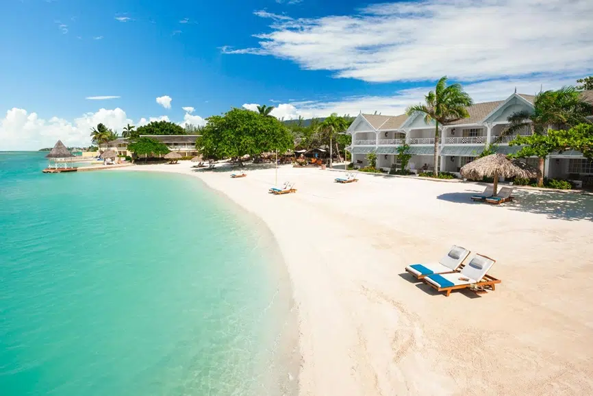 Best Jamaica All Inclusive Resorts: Sandals Royal Caribbean Resort