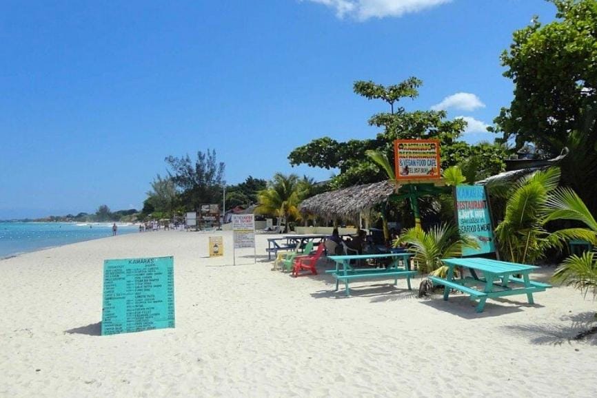 The Best Jamaica Restaurants: Rasta Ade Refreshments, Negril