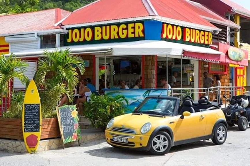 The Best St. Barts Restaurants: JoJo Burger, Anise de Lorient