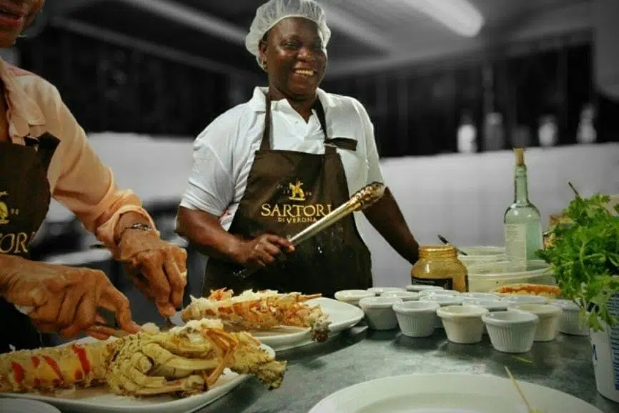 The Best Antigua Restaurants: Papa Zouk