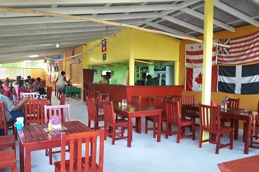 The Best Antigua Restaurants: Smiling Harry's