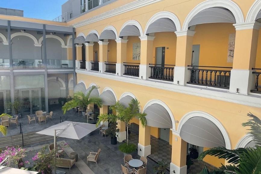 Puerto Rico Hotel Guide: Palacio Provincial, San Juan