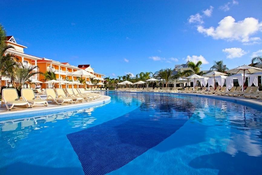 Best Punta Cana All Inclusive Resorts: Bahia Principe Grand Aquamarine