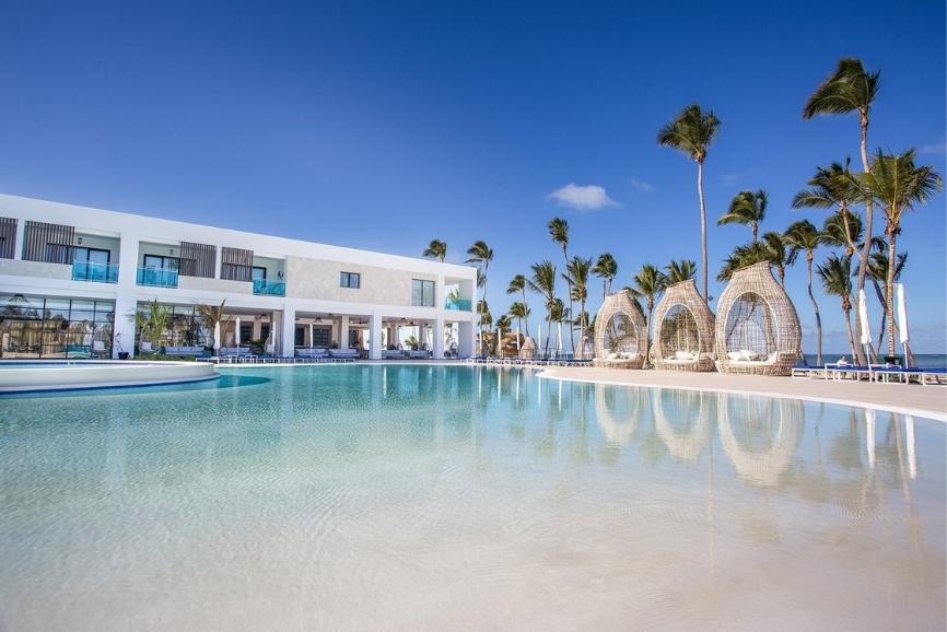 Best Punta Cana All Inclusive Resorts: Serenade Punta Cana Beach and Spa