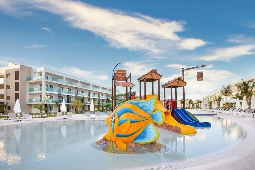 Best Punta Cana All Inclusive Resorts: Serenade Punta Cana Beach and Spa