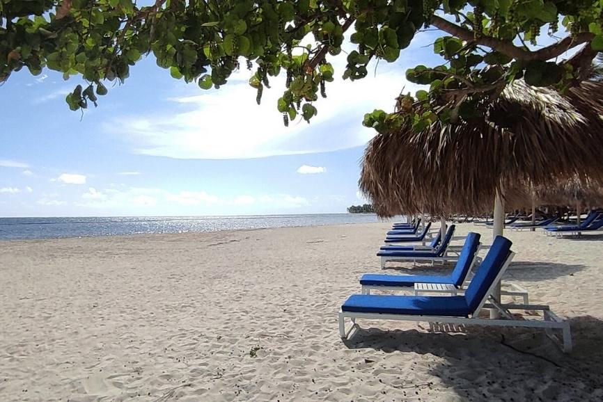 Best Punta Cana All Inclusive Resorts: Serenade Punta Cana Beach and Spa