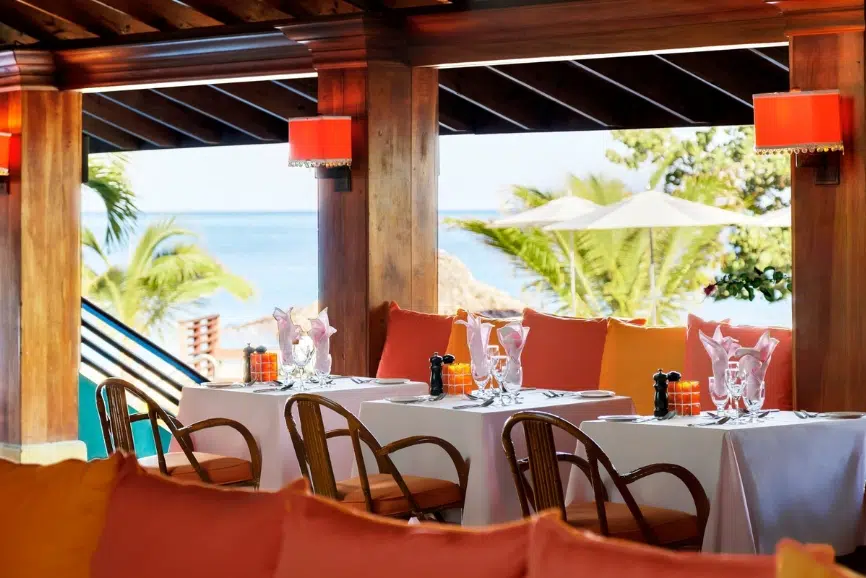 Best Jamaica All Inclusive Resorts: Couples Swept Away