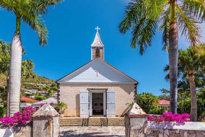 St Barts Visitor's Guide. The Best Things To Do In St Barts