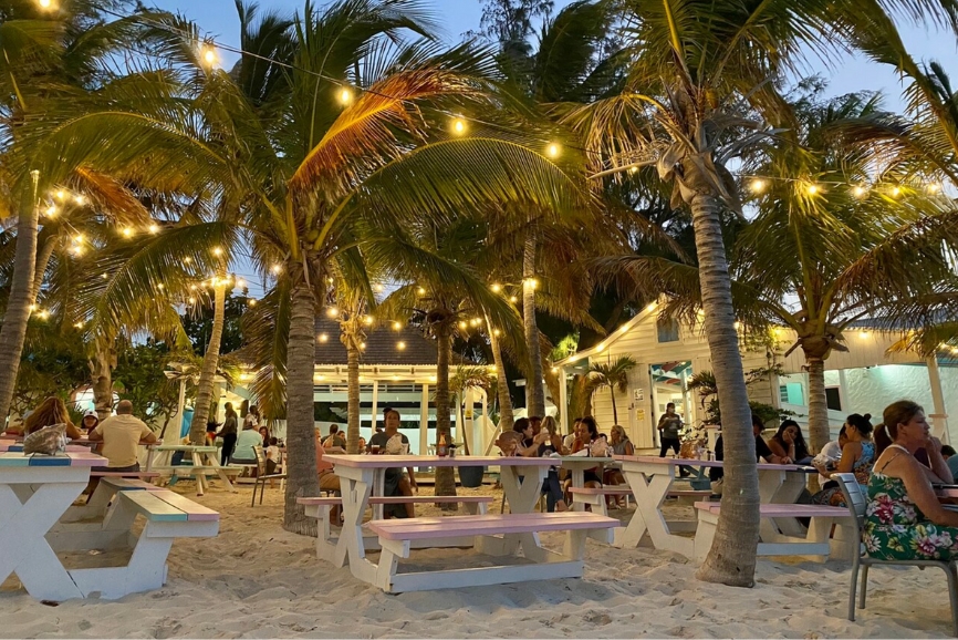 Turks and Caicos Restaurants Guide. The Best Restaurants in Turks and Caicos.
