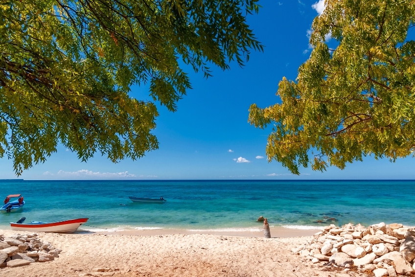 Dominican Republic Best Beaches: Bahia de Las Aguilas