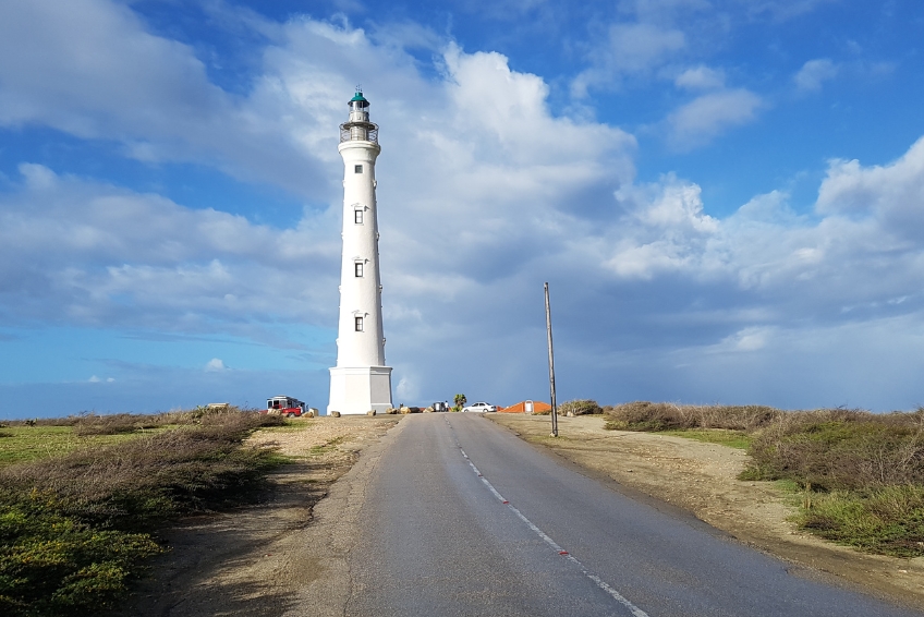 Aruba Visitors Guide. The Best Things To Do In Aruba.