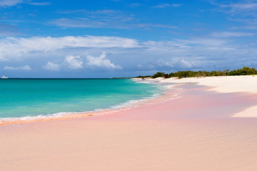 The Best Things To Do In Bahamas: Island Hooping