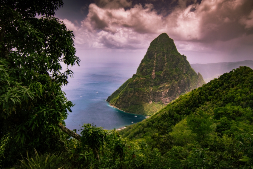 The Best Things To Do In St. Lucia: See Pitons