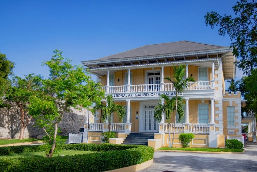 The Best Things To Do In Bahamas: See Some Art