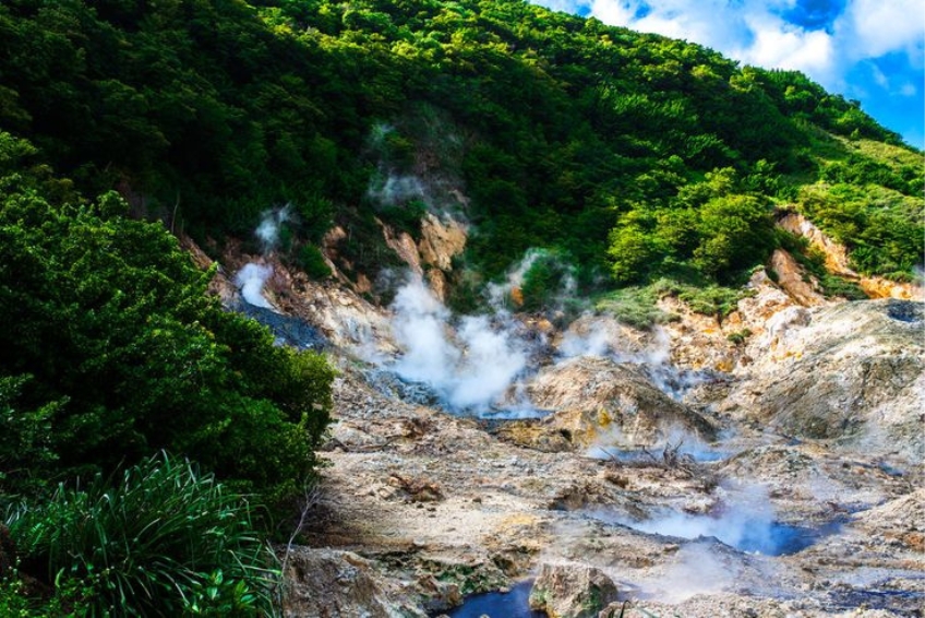 St. Lucia Visitors Guide. The best things to do in St Lucia.