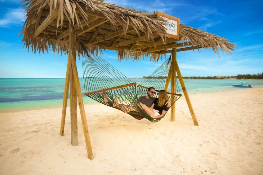 Bahamas All Inclusive Resorts Guide: Breezes Bahamas Resort