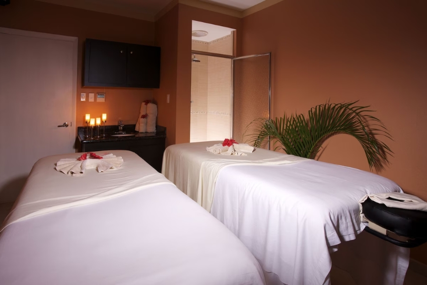 Best Antigua All Inclusive Resorts: Jolly Beach Resort