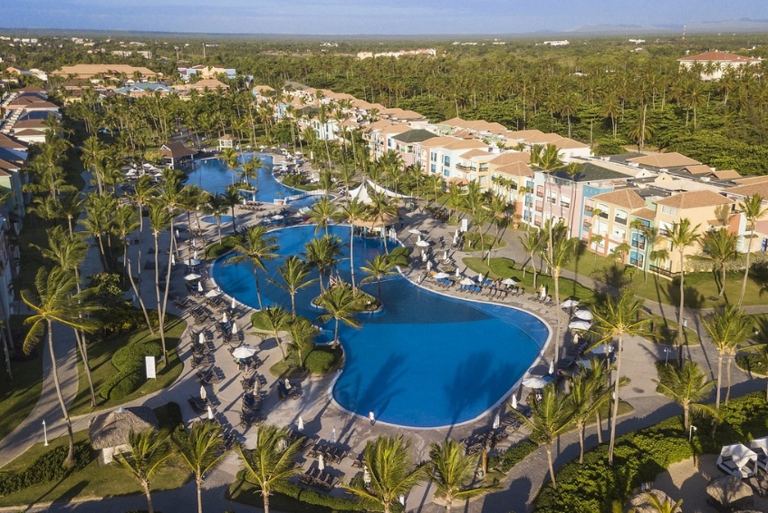 Best Dominican Republic All Inclusive Resorts: Ocean Blue and Sand Beach Resort