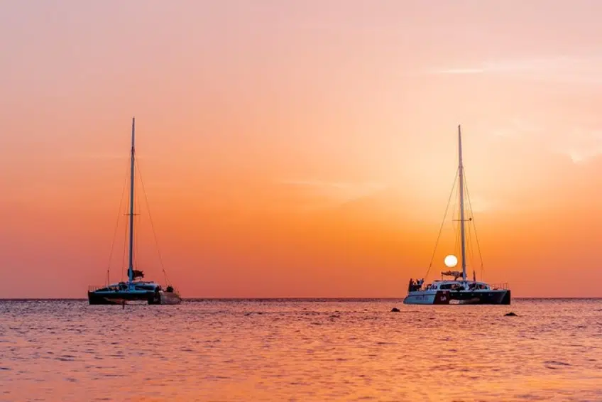 Aruba Visitors Guide: Enjoy A Sunset Sail