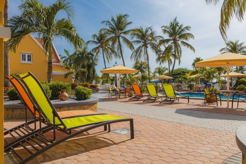 Aruba Beach Hotel Guide - Amsterdam Manor Beach Resort