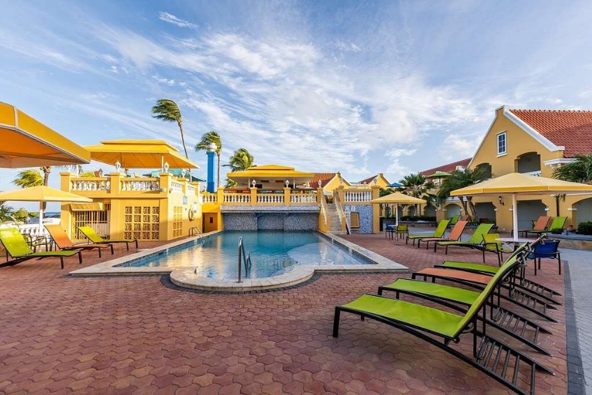 Aruba Beach Hotel Guide - Amsterdam Manor Beach Resort