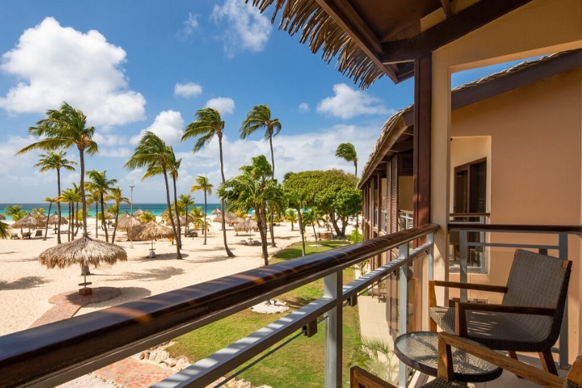 Aruba Beach Hotel Guide - Manchebo Beach Resort