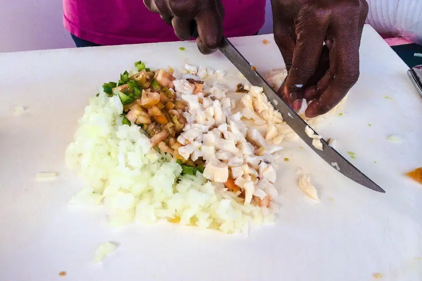 Where To Eat On Harbour Island: Queen Conch