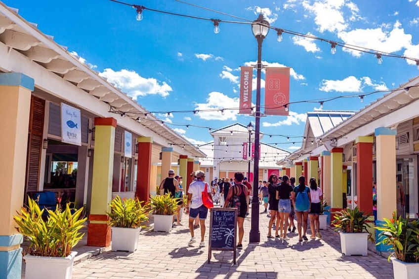 The Best Bimini Resorts: Resort World Bimini