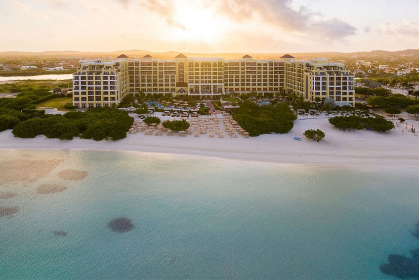 Aruba Beach Hotel Guide - The Ritz Carlton Aruba