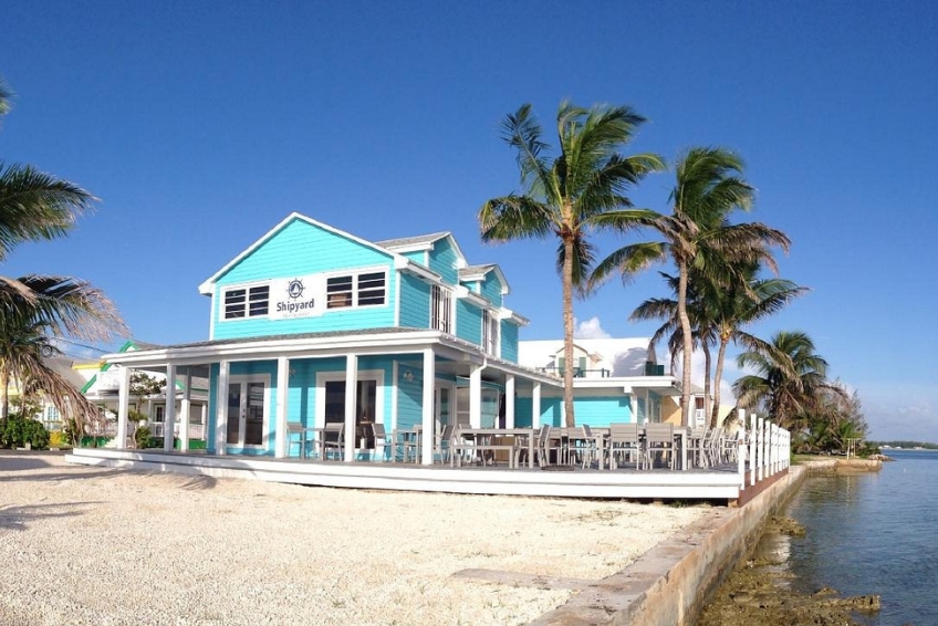 Best Restaurants In Spanish Wells: The Shipyard Restaurant & Bar