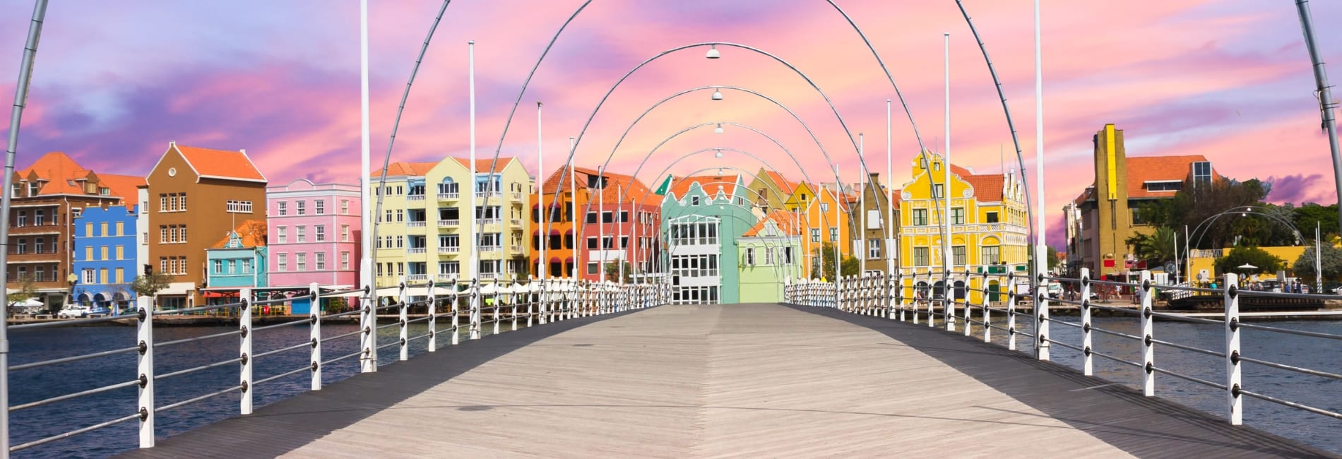 Things To Do In Curacao: Watch The Sway Of Queen Emma Pontoon Bridge