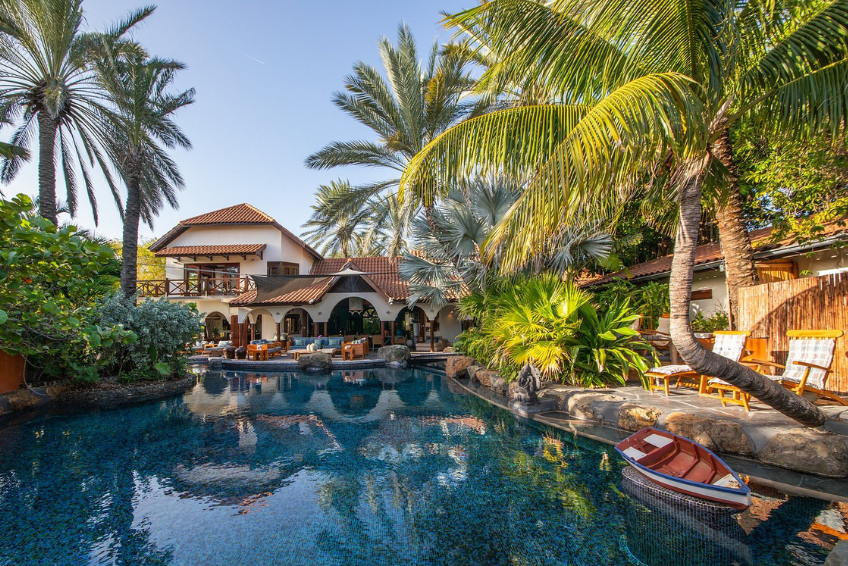 Baoase Luxury Resort