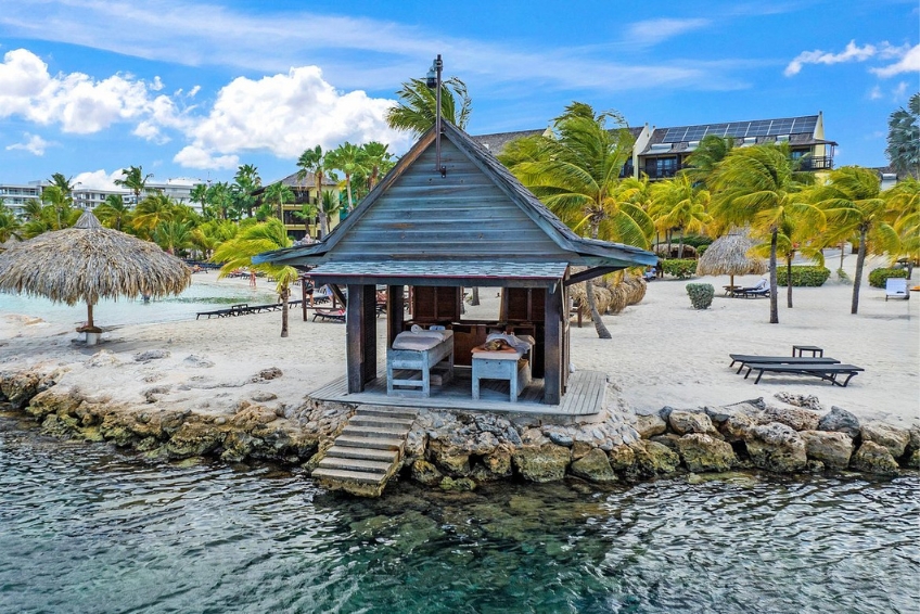 The Best Curacao All Inclusive Resorts Guide: LionsDive Beach Resort