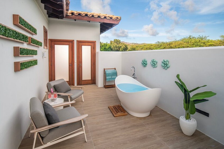 Sandals Royal Curacao