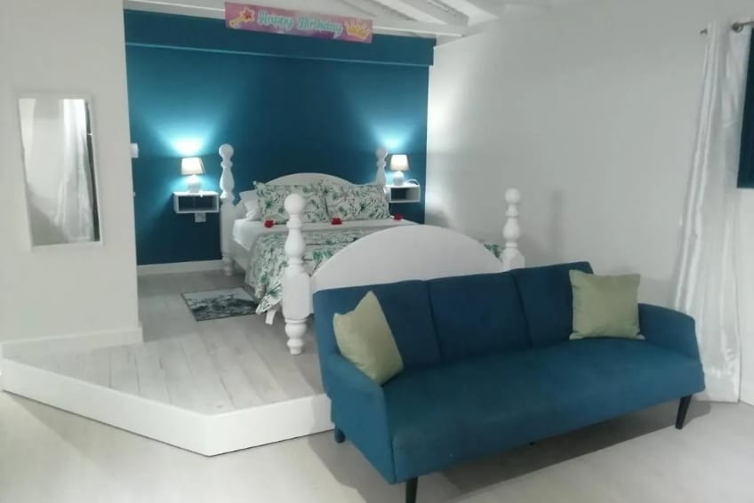 Best St. Lucia Budget Hotels: Casa del Vega