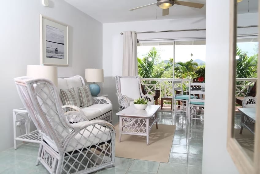 Best St. Lucia Budget Hotels: Harmony Marina Suites