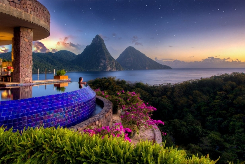 Best St. Lucia Luxury Resorts: Jade Mountain