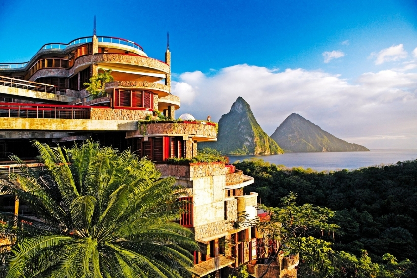 Best St. Lucia Luxury Resorts: Jade Mountain