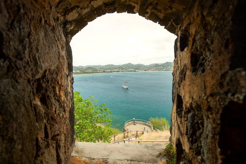 Best St. Lucia's Hiking & Nature Activities: Pigeon Island National Park