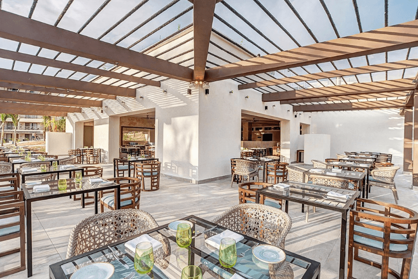 Best St. Lucia Family Resorts: Royalton Saint Lucia