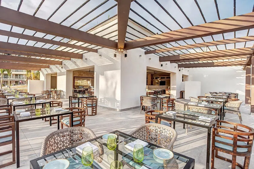 Best St. Lucia Family Resorts: Royalton Saint Lucia