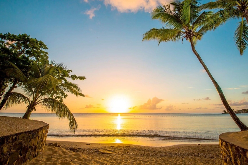 The 7 Best St. Lucia Beaches - Labrelotte Bay